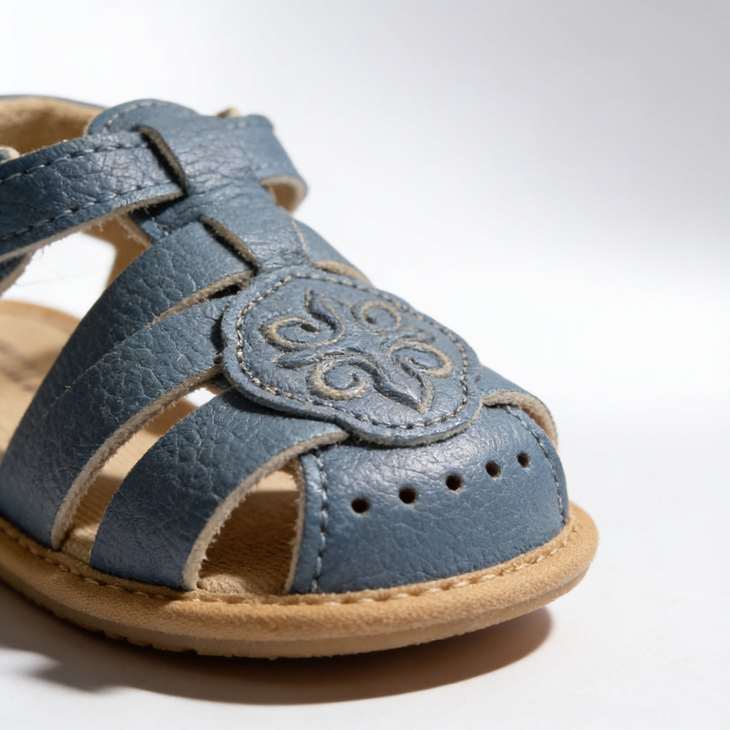 Chaussures premiers pas AL00126 - detail de la matiere - Candy Bebe