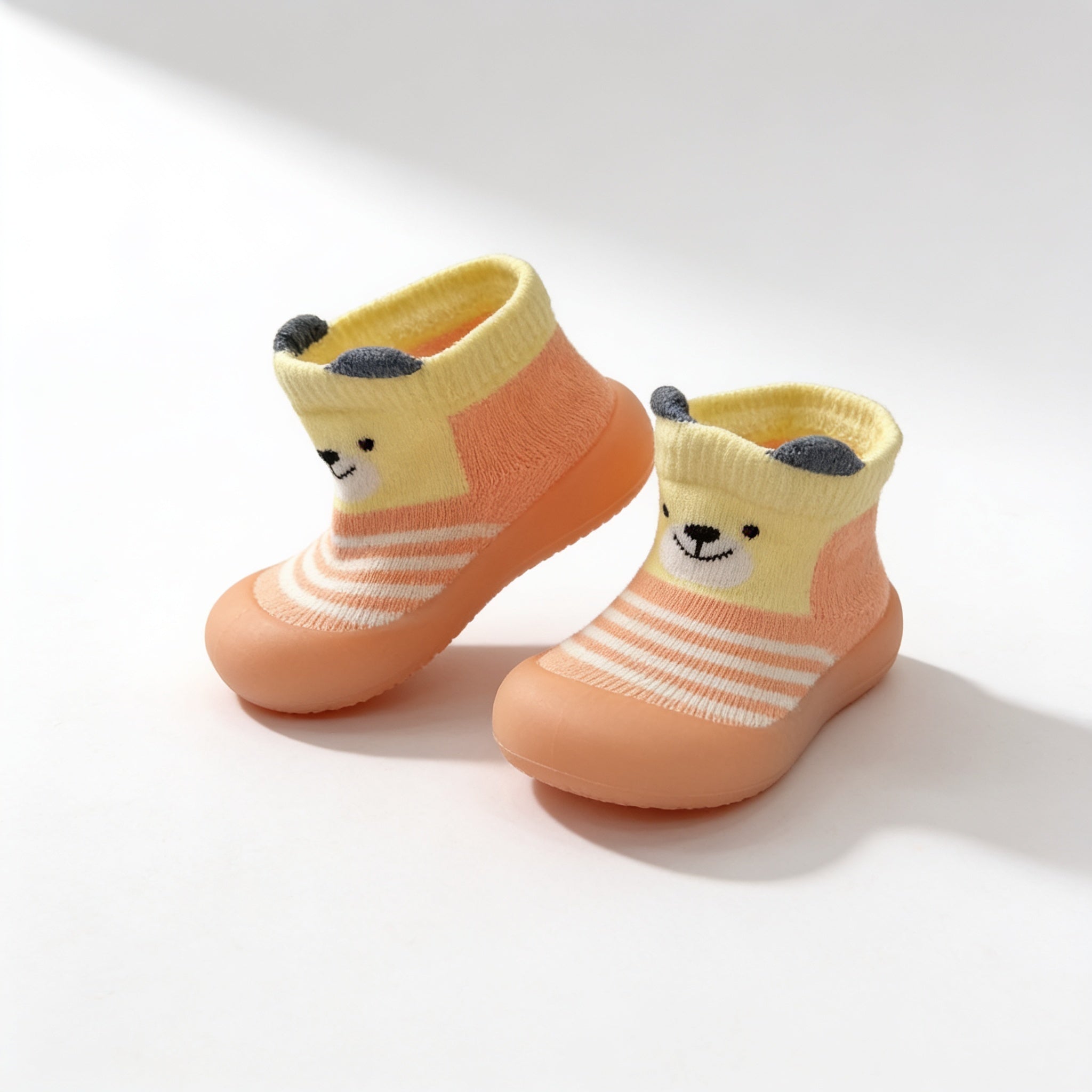 Chaussons chaussettes ourson - orange - vue produit - Candy Bebe