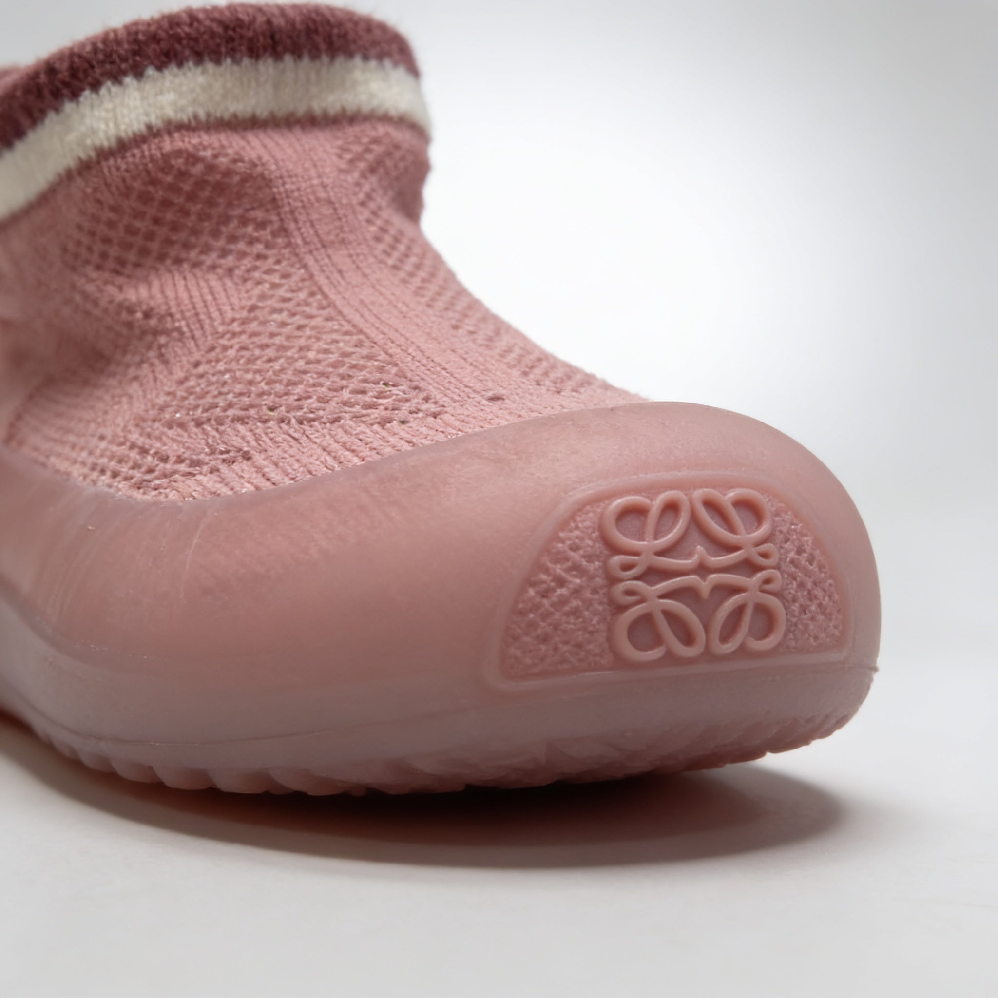 Chaussures bebe semelle caoutchouc AL0034 - detail de la matiere - Candy Bebe