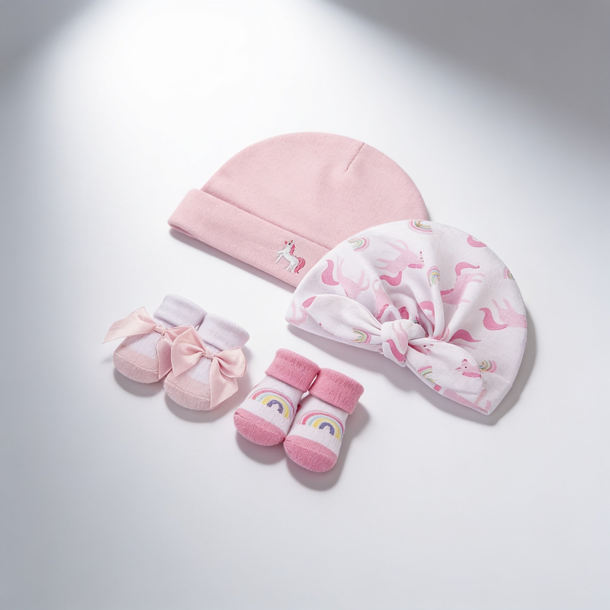 Ensemble 4 pieces bonnet et chaussettes - vue produit - Candy Bebe
