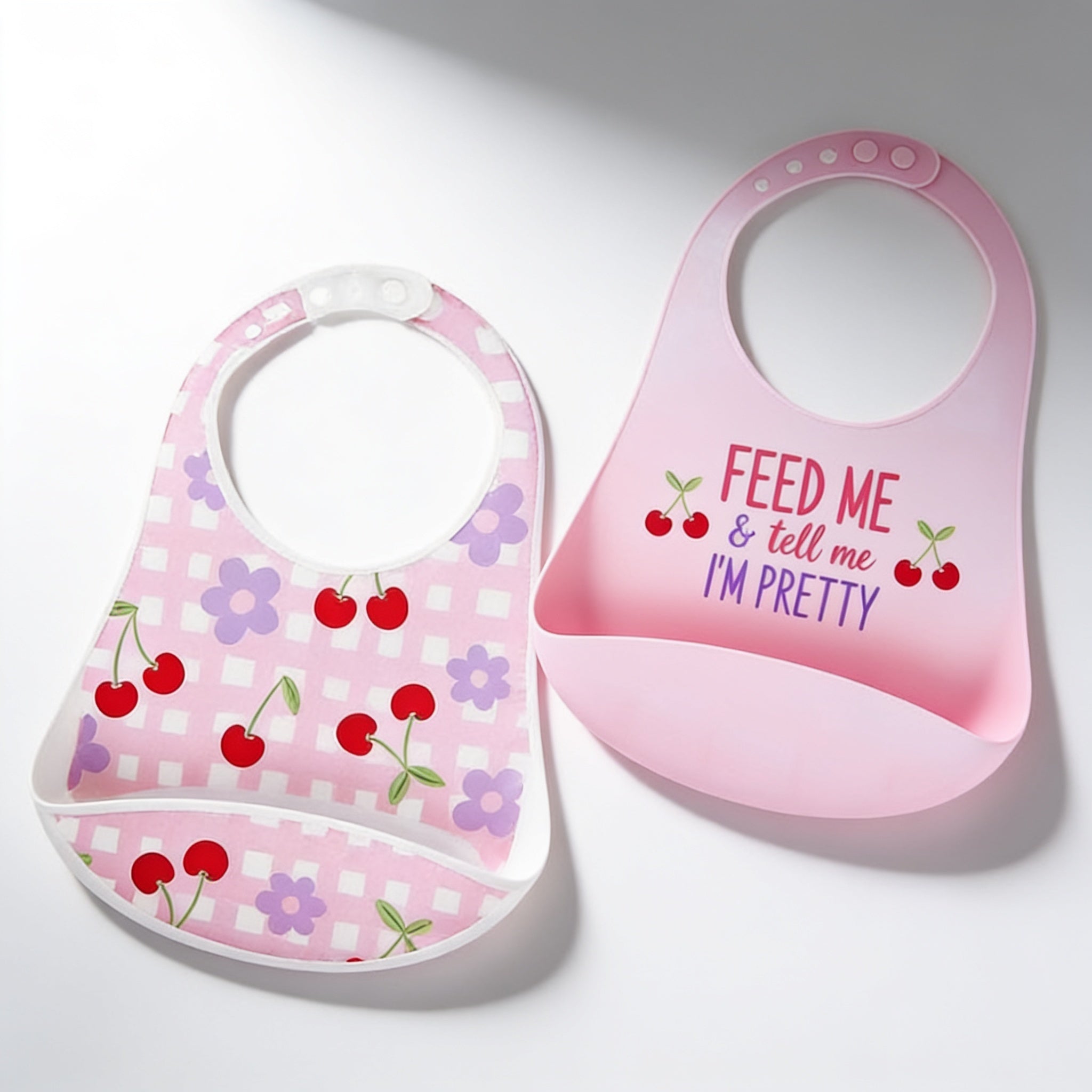 Lot de 2 bavoirs silicone - vue produit - Candy Bebe