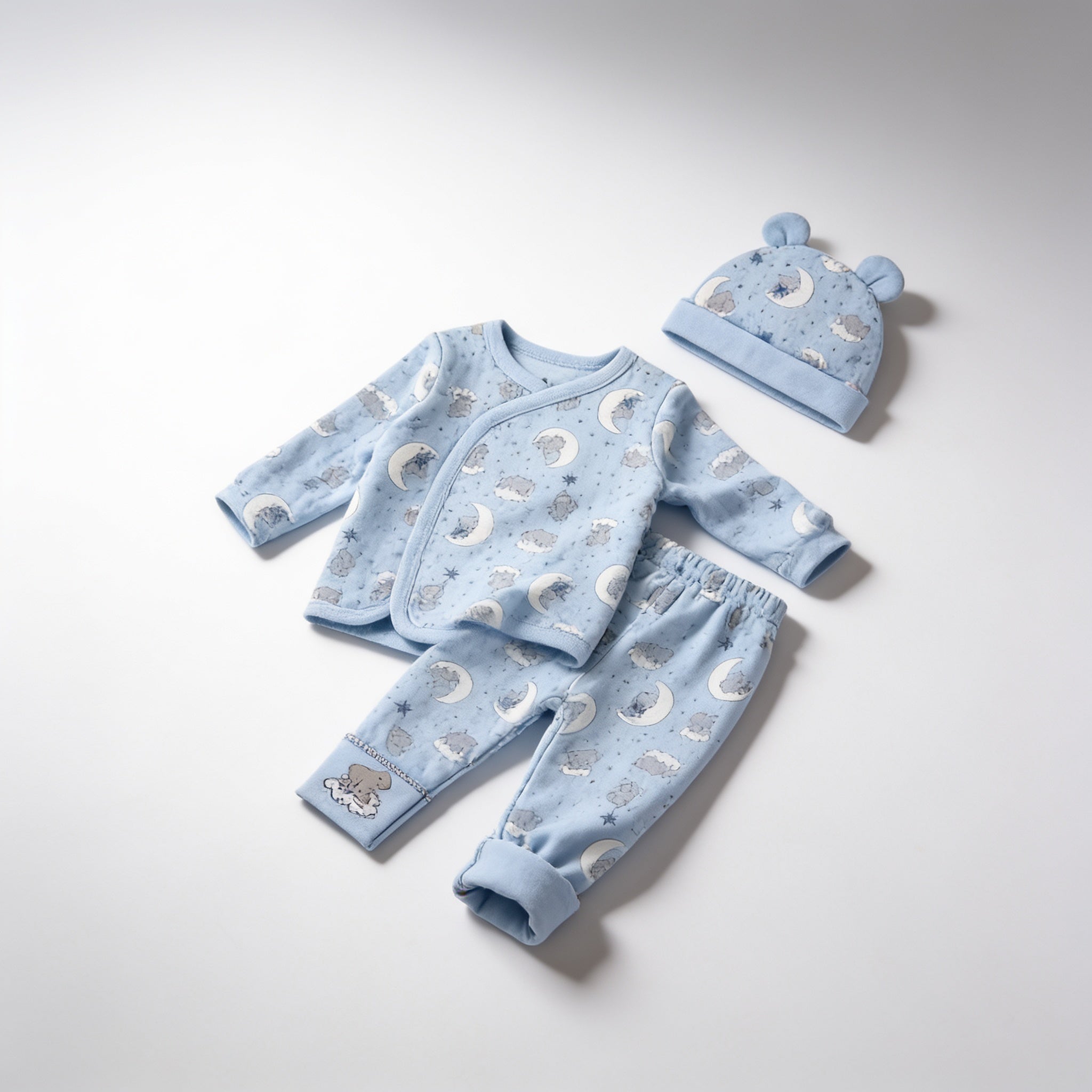 Ensemble 3 pieces matelasse avec bonnet - vue produit - Candy Bebe